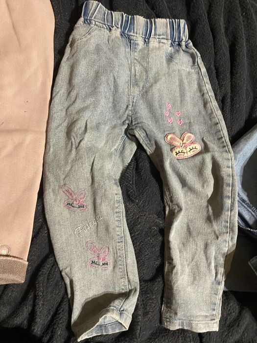 Штани на дівчинку 2,5-3 роки