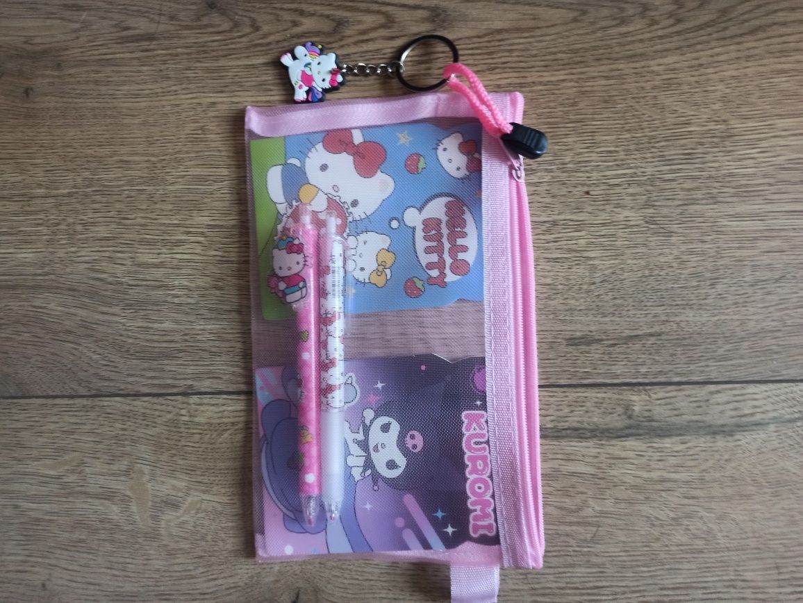 Piórnik. Nowy. Helou kitty. Stitch.
