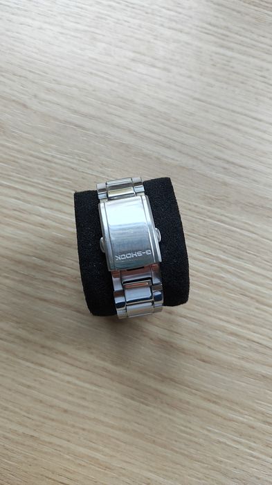 Casio g-schock gst-b100d-1aef