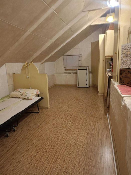 Продам часть дома в центральной части Днепра