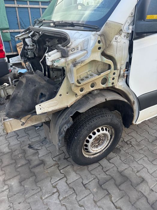 Mercedes sprinter ćwiartka 907