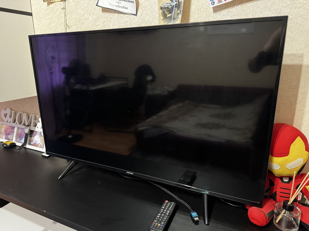 Телевизор samsung 43 led  smart tv