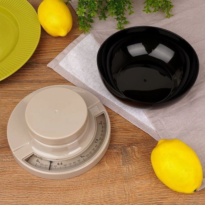 Waga Kuchenna Mechaniczna Tradycyjną Z Miską 2 Kg