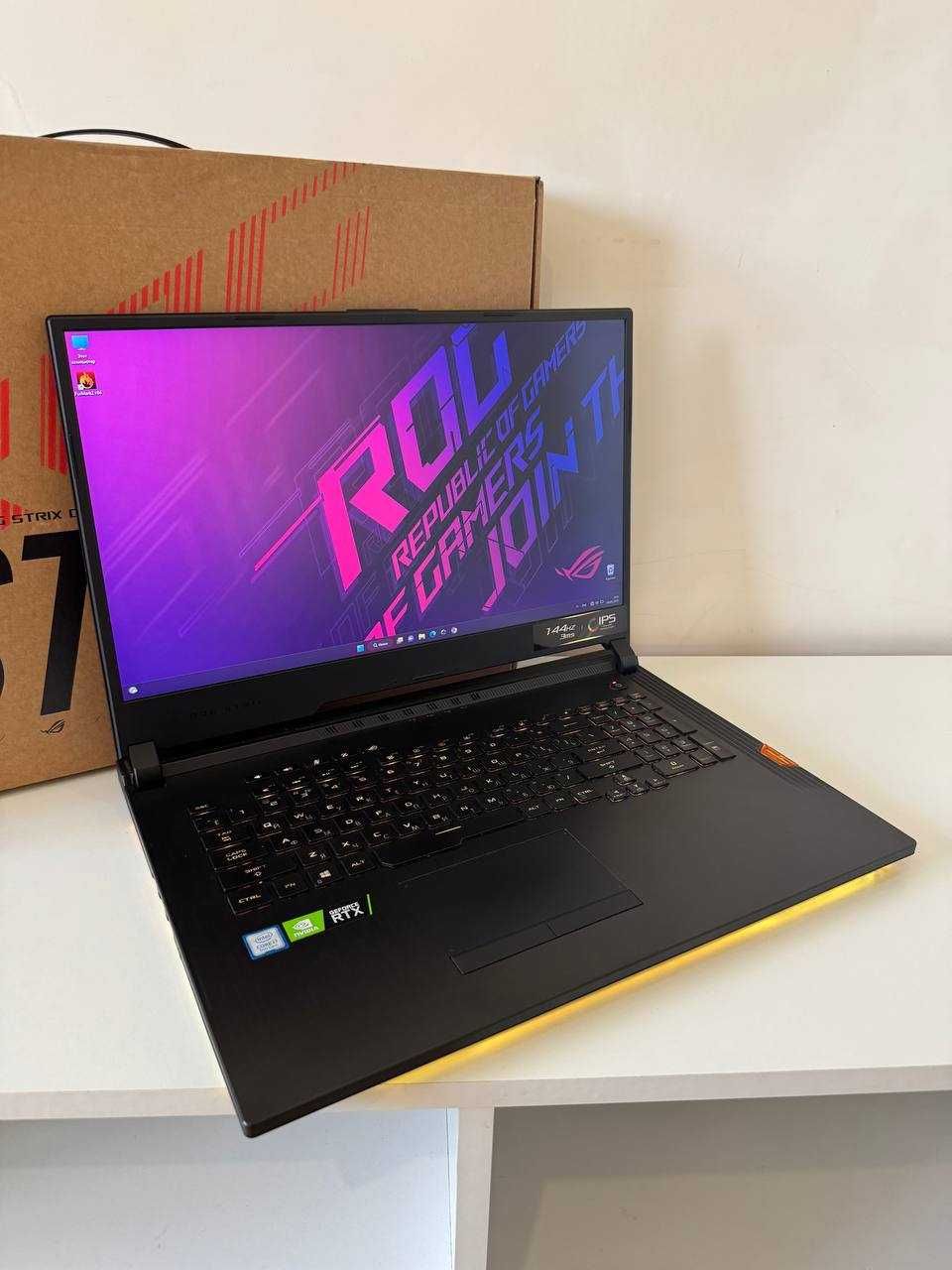 Ігровий ноутбук Asus ROG Strix 17.3 GeForce RTX 2070 игровой