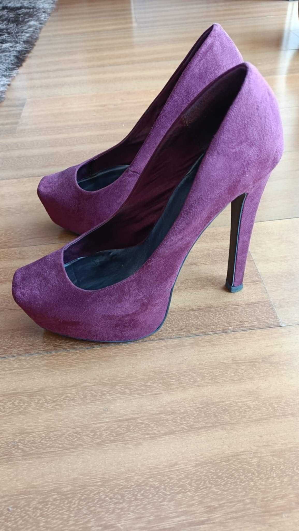 Sapato Sisley Tacão Violeta 37
