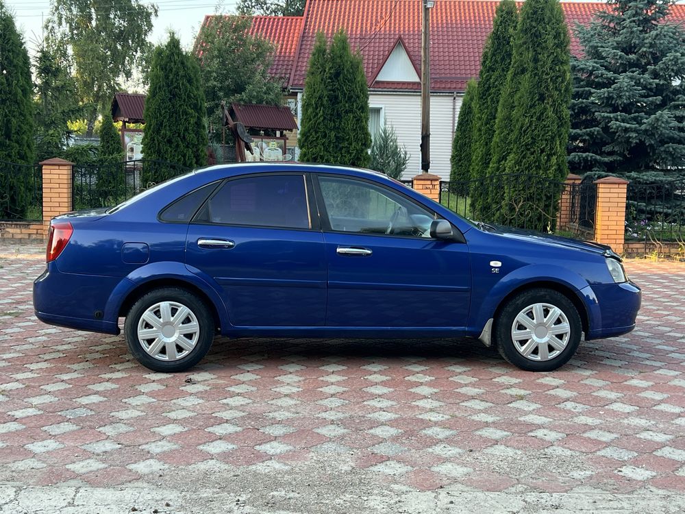 Продам шевроле лачети