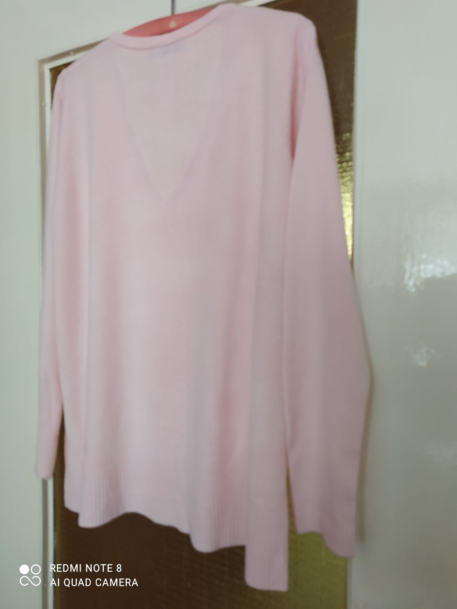 Sweterek jasno różowy z akrylu Rozmiar 48-50