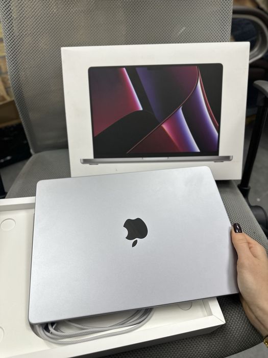 Used MacBook Pro 14 M2 Pro 16Gb / 512Gb 10cpu / 16gpu Space Gray