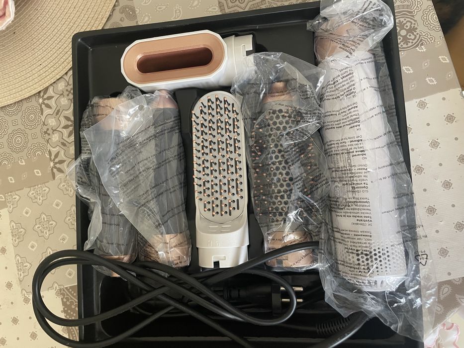 Modelador de cabelo 4 em 1