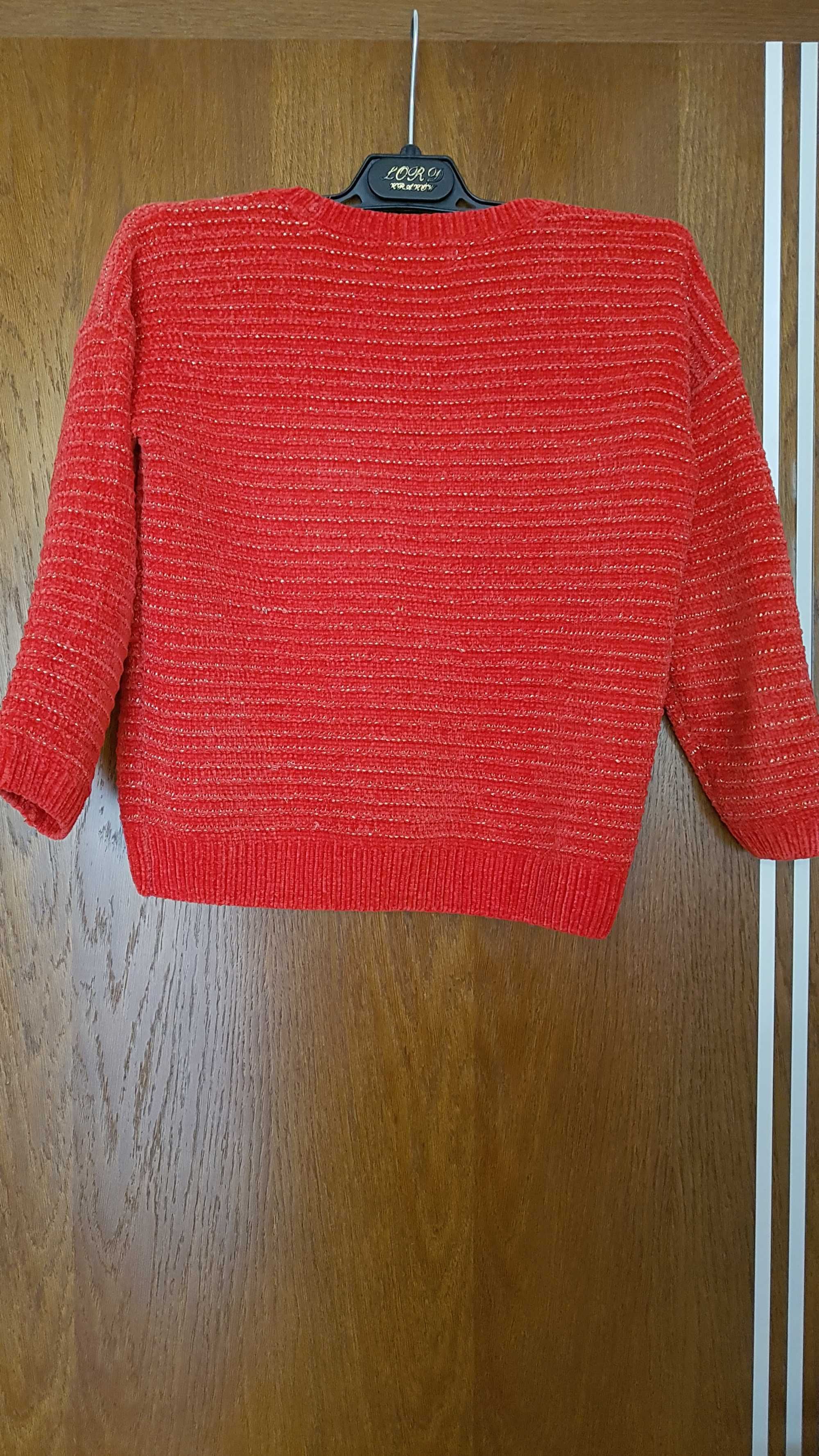 Sweter dziewczęcy 128