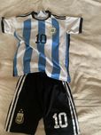 Zestaw sportowy Spodenki z koszulką Messi rozm 146
