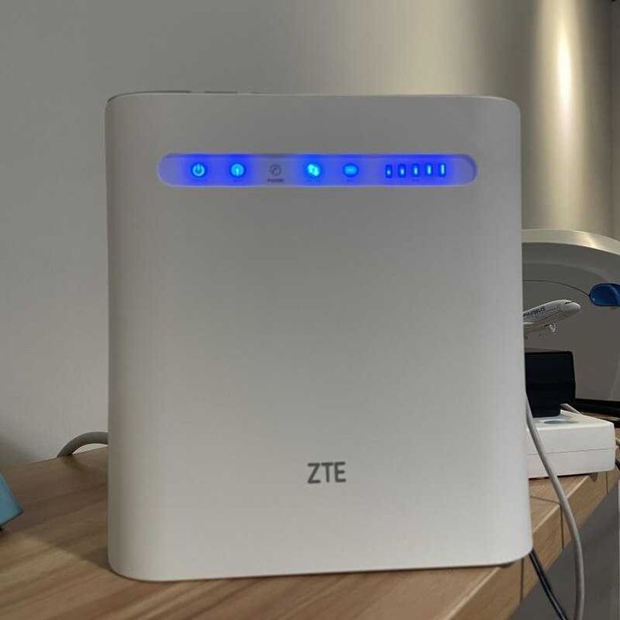 Router Modem ZTE MF286 ROUTER sim 4G Cat 6.