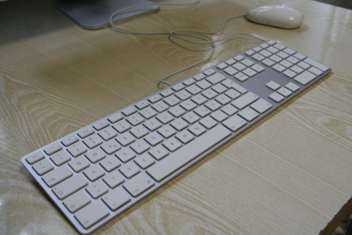 Клавіатура apple