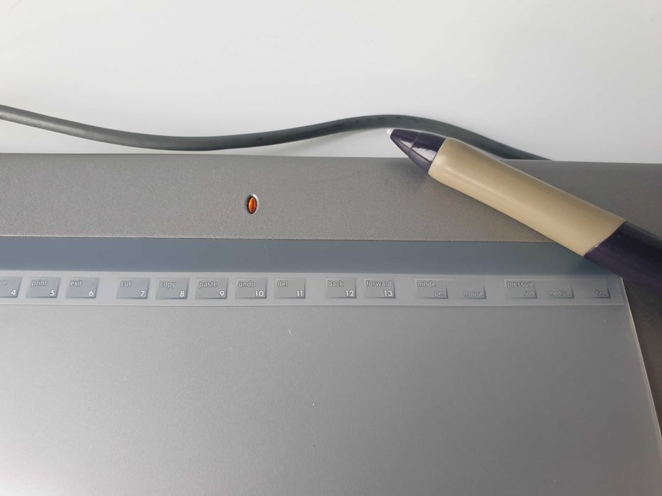 графічний планшет Wacom XD  +перо   JAPAN