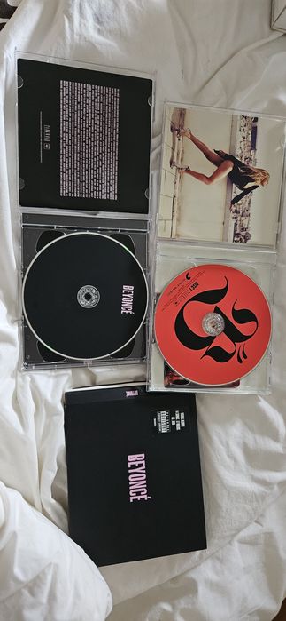 Beyoncé "4"  e " Beyoncé" com duplo CD