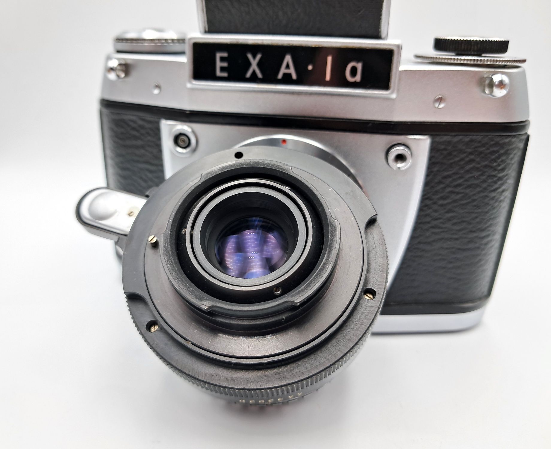 Плівкова камера Exa 1A з Meyer Domiplan 50/2.8