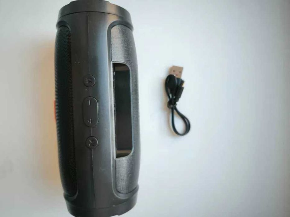 Мобільна колонка Charge E3 MINI+.