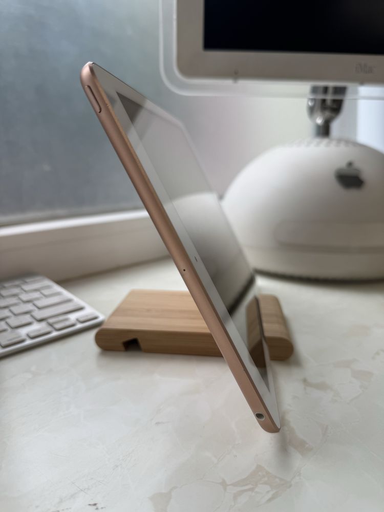 ipad 6 9.7 32Gb WiFi Gold Прекрасний стан, без ремонтів, рідний АКБ!