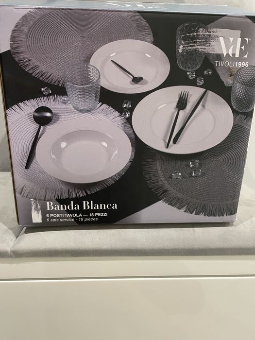 Serwis obiadowy 18 elementow