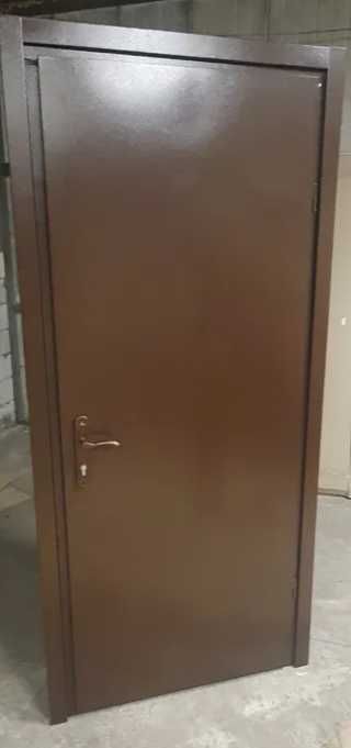 Двері технічні вхідні від виробника В наявності Металеві двері з дсп