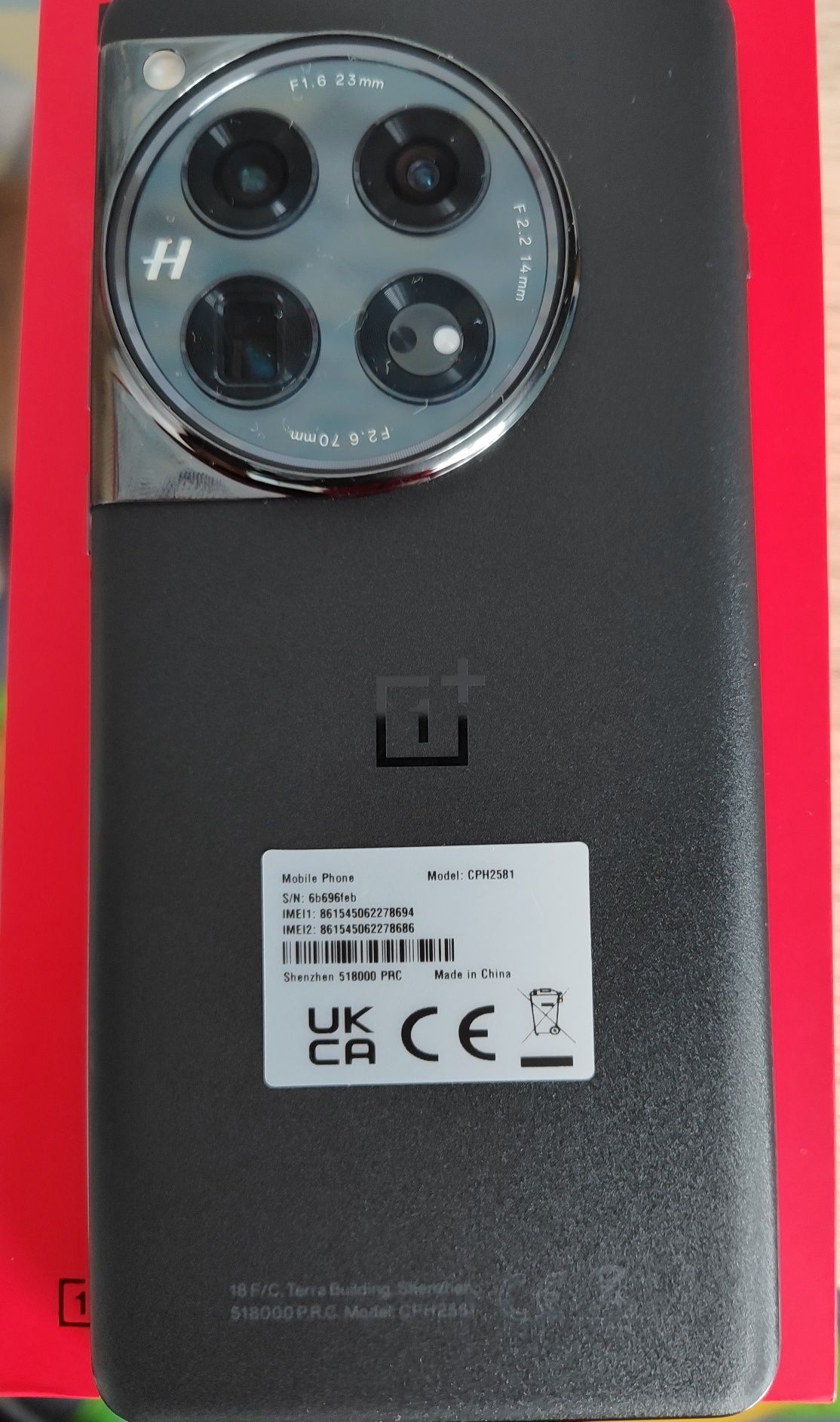 Sprzedam Nowy tel One Plus 12