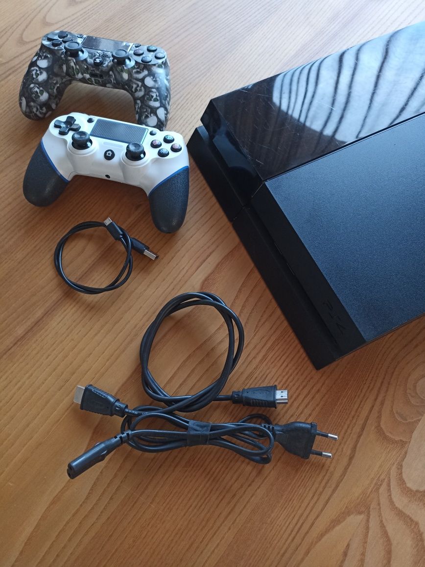 Sony Playstation 4 (PS4) 500gb.