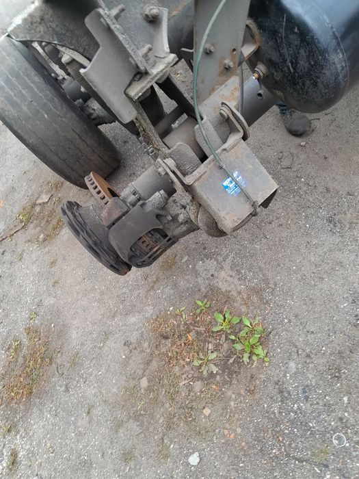 NACZEPA OS SCHMITZ ZACISK HAMULCOWY