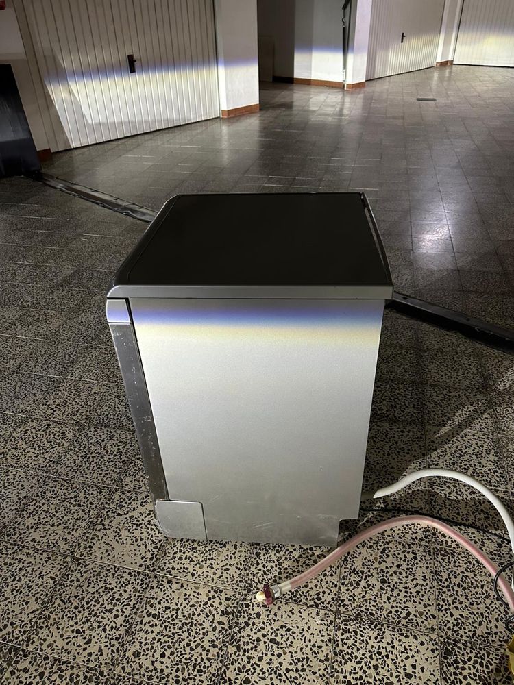 Maquina de Lavar a Louça