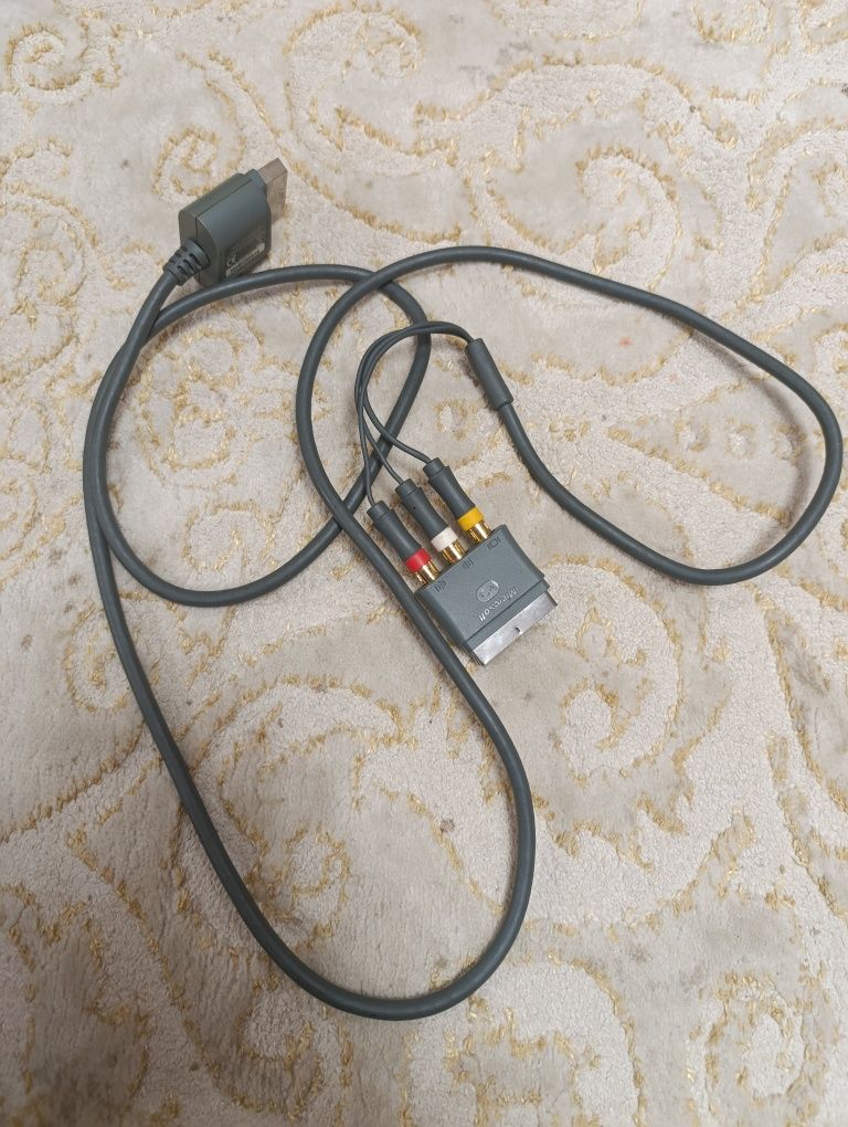 Продам Xbox 360 в хорошому стані