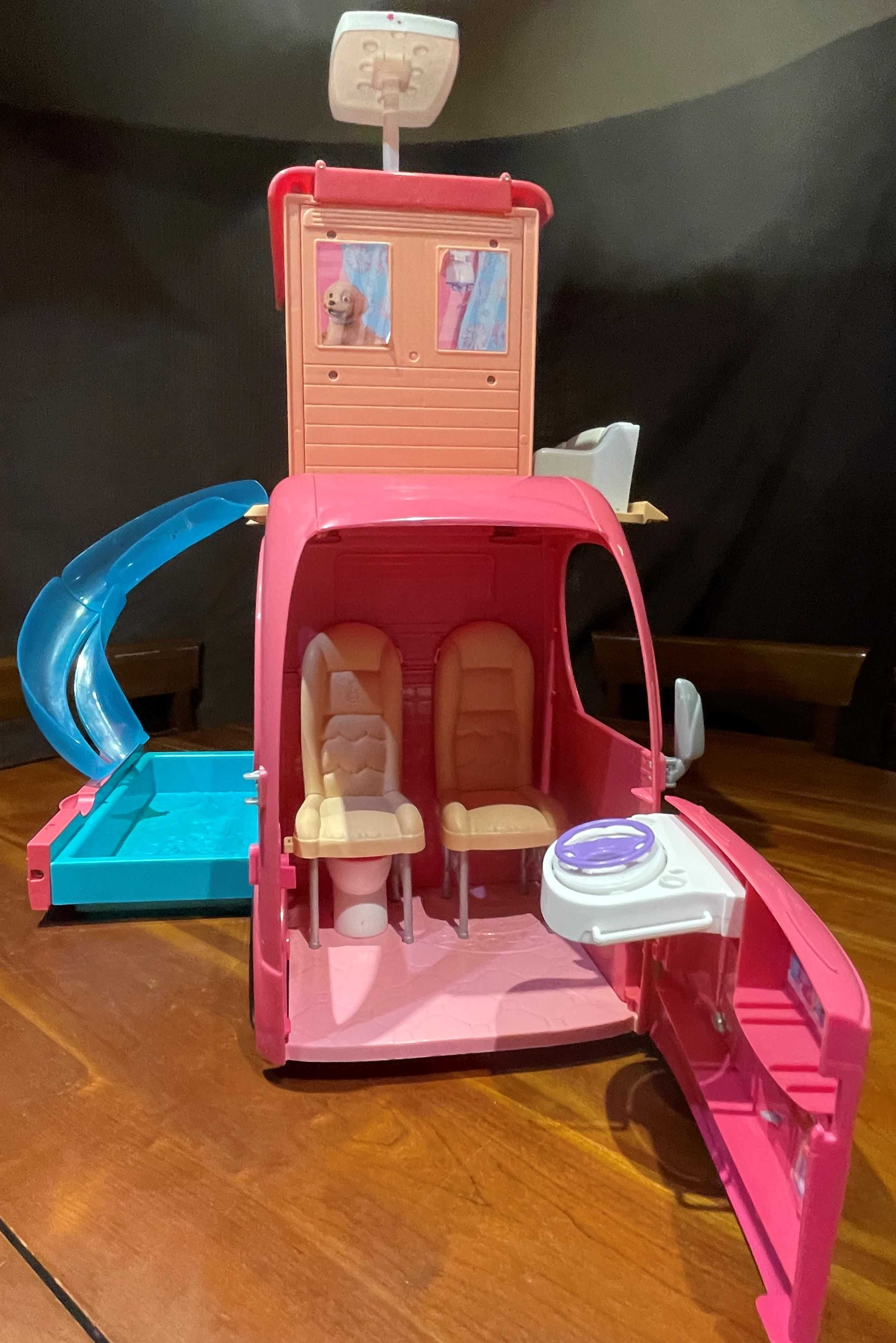 Autocaravana Barbie