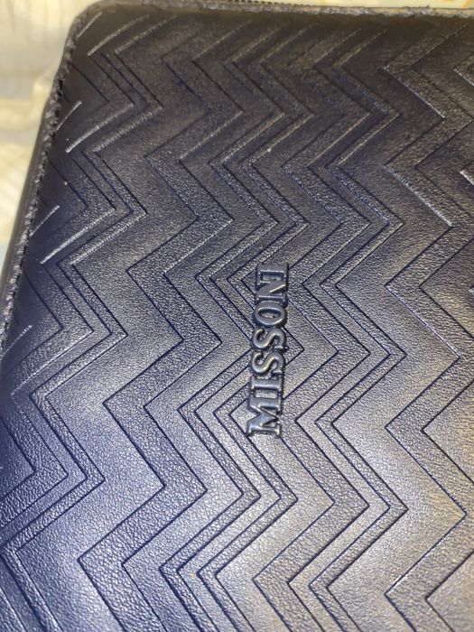 MISSONI delta one necesserie