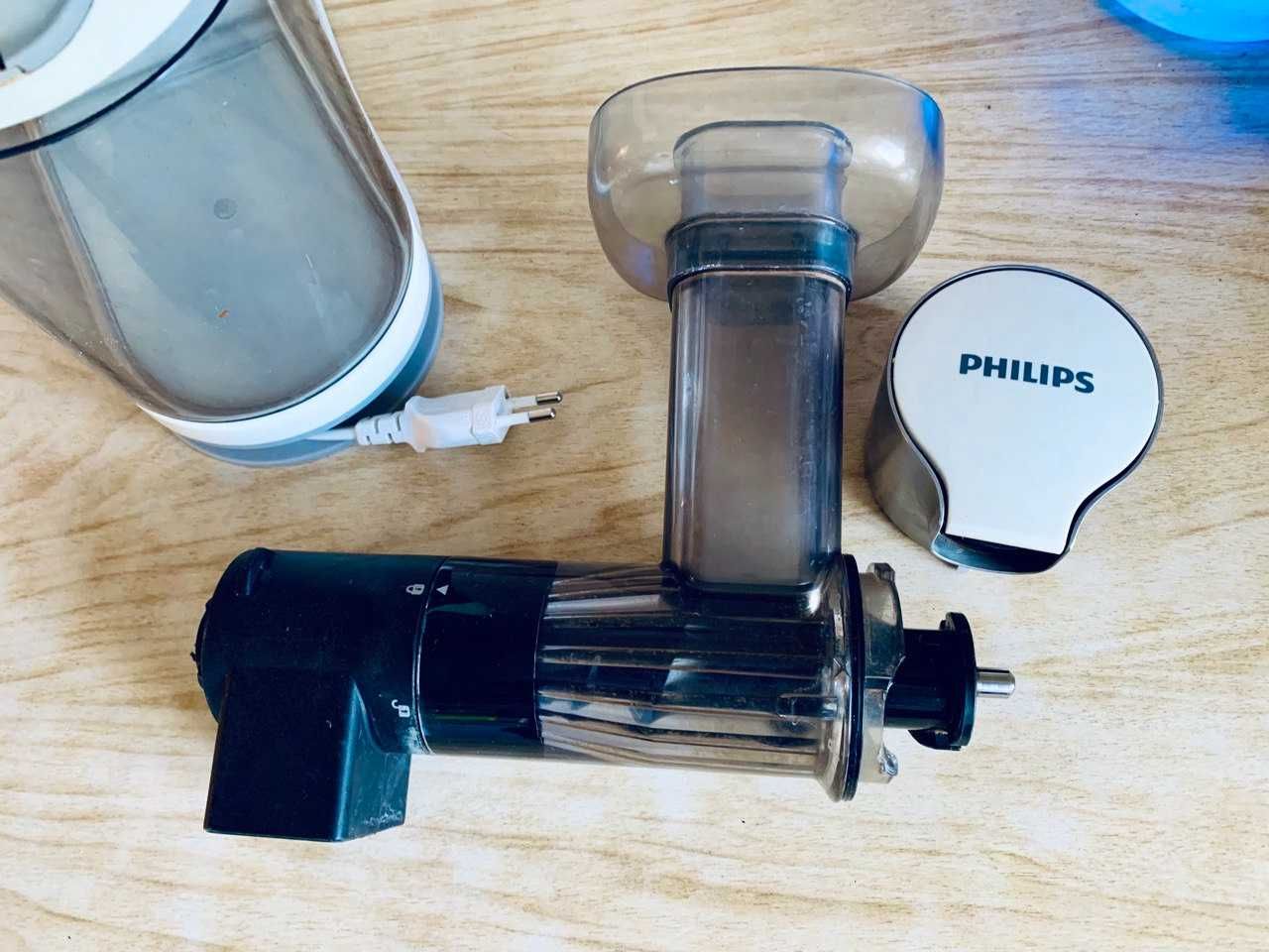 Соковыжималка шнековая Philips HR 1895/80