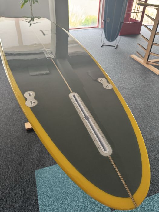 Longboard 9’0” O’sus, nova, 0 Km, na promoçao.