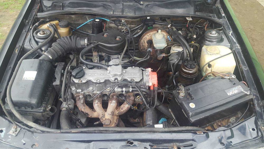 Opel Vectra A 1.8 93-й рік поТ/П на ходу обмін на мото на обмін не їду