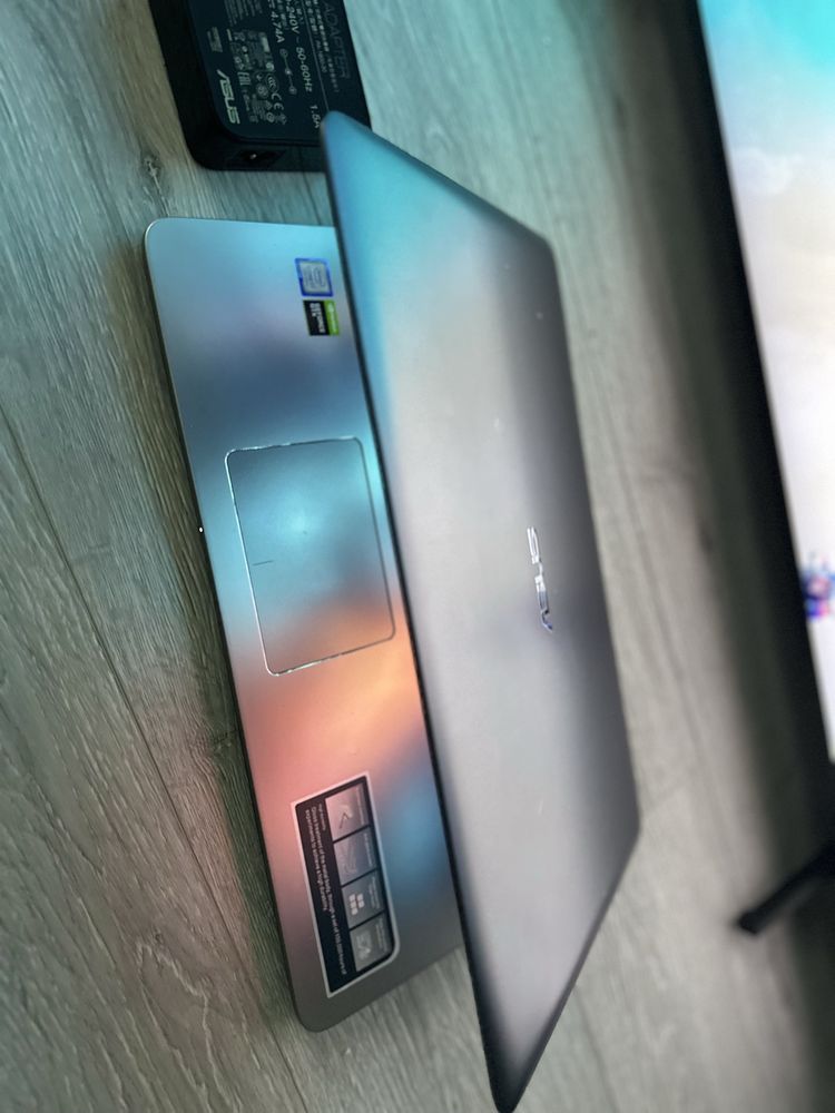 игровой ноутбук Asus / core i7 видео nVidia GeForce GTX960M бат. 3 час
