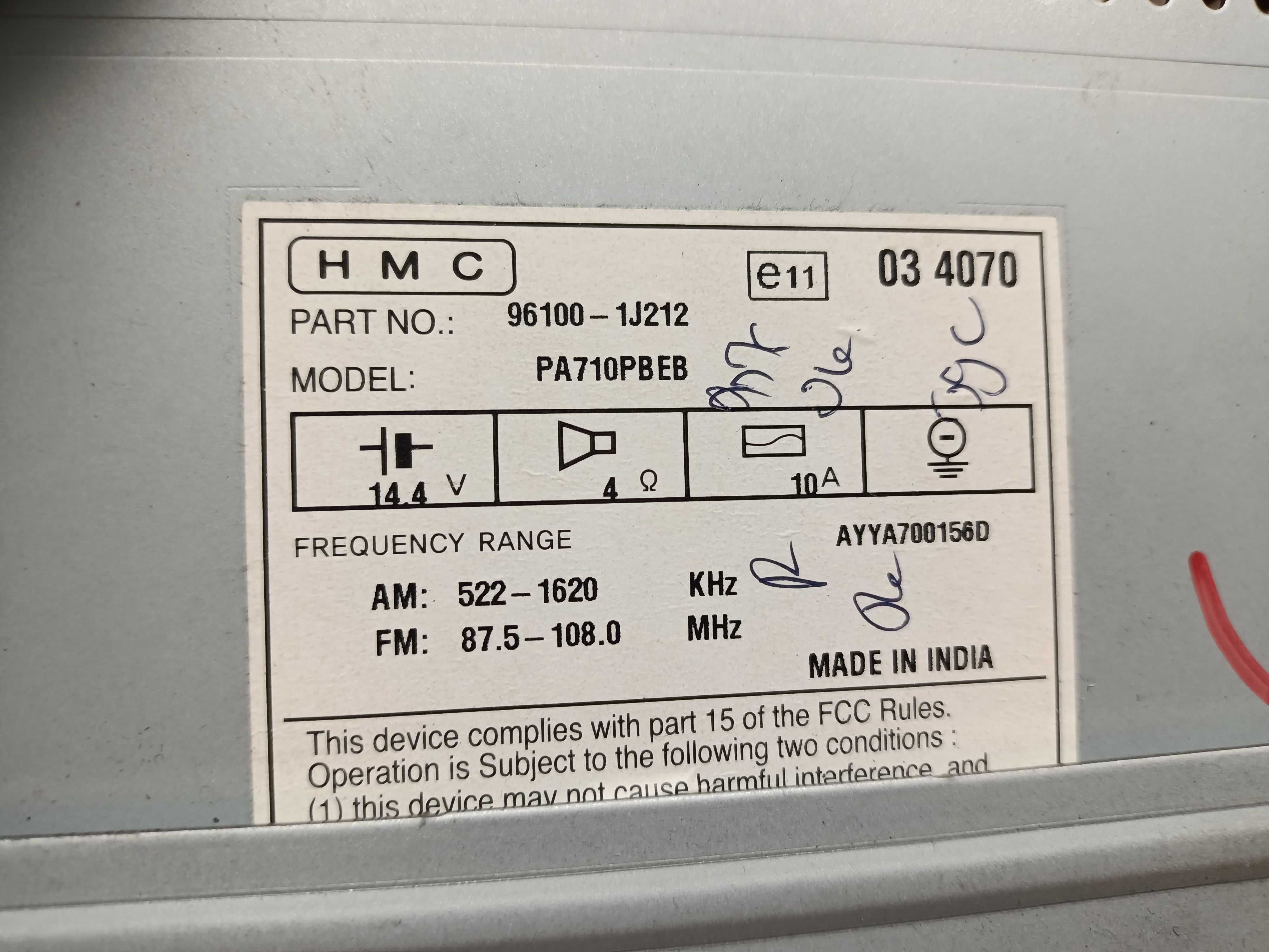radio hyundai I20 i20 BLUETOOTH 96100-1j212