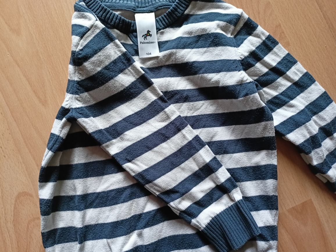Sweter, sweterek rozmiar 104