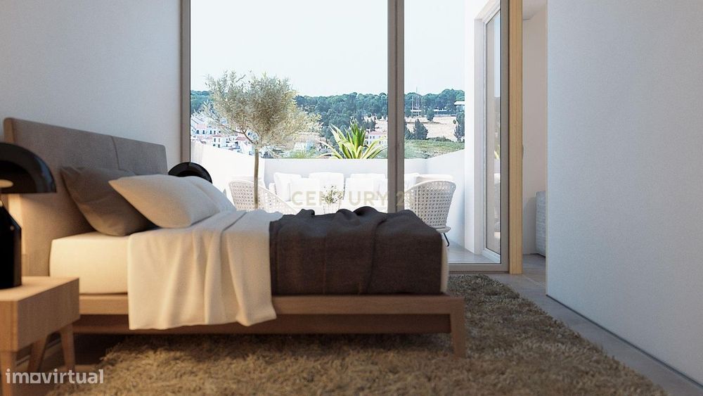 Apartamento Triplex T2 com Piscina Privada no Coração de Alcácer do Sa