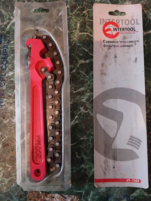 Приблуда для знімання масляного фільтра