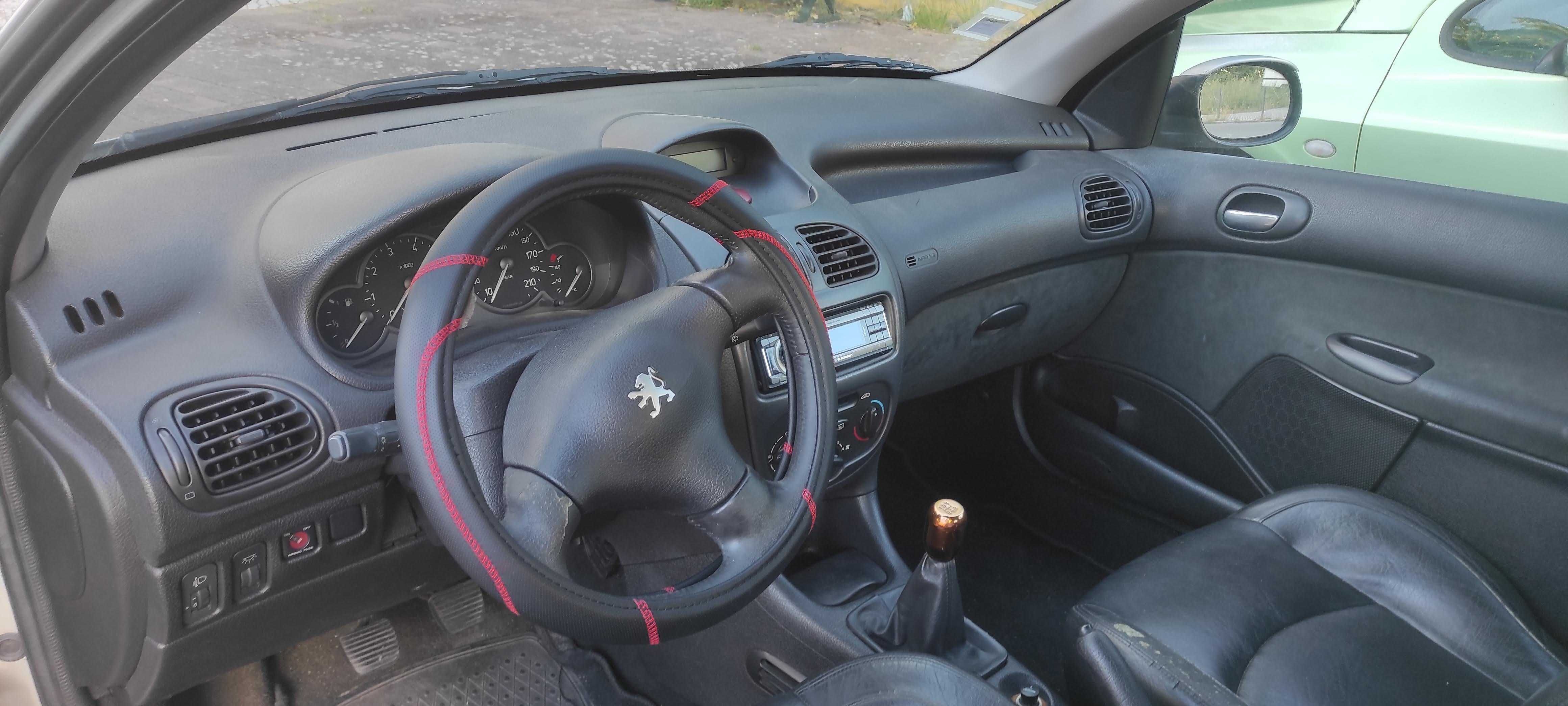 Peugeot 206 1.4 2000 - Excelente Oportunidade!