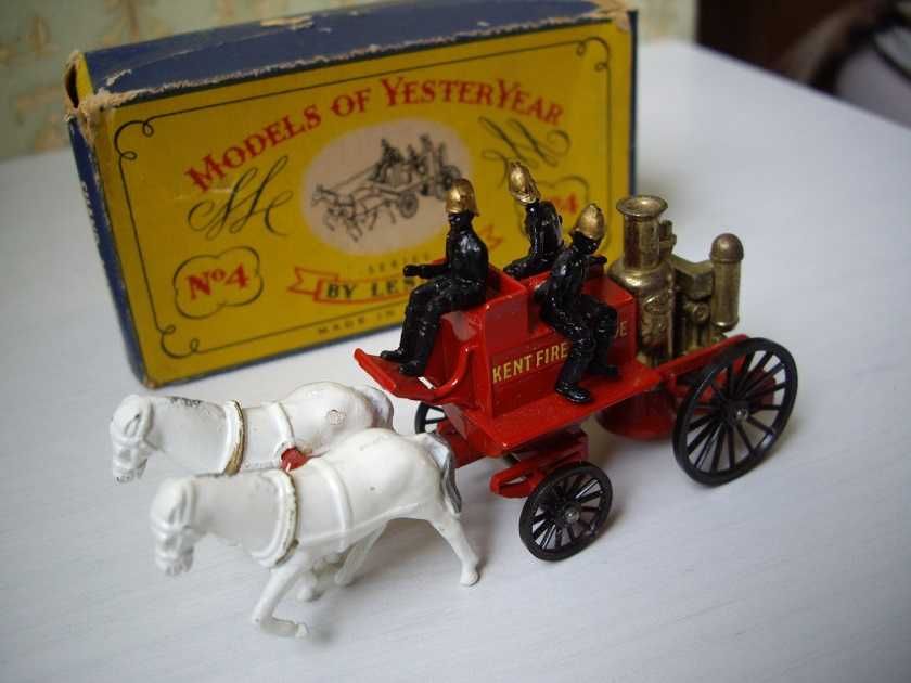 Matchbox Yesteryear HORSE DRAWN Fire Engine UNIKAT