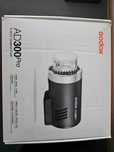 Lampa błyskowa Godox AD300 Pro TTL