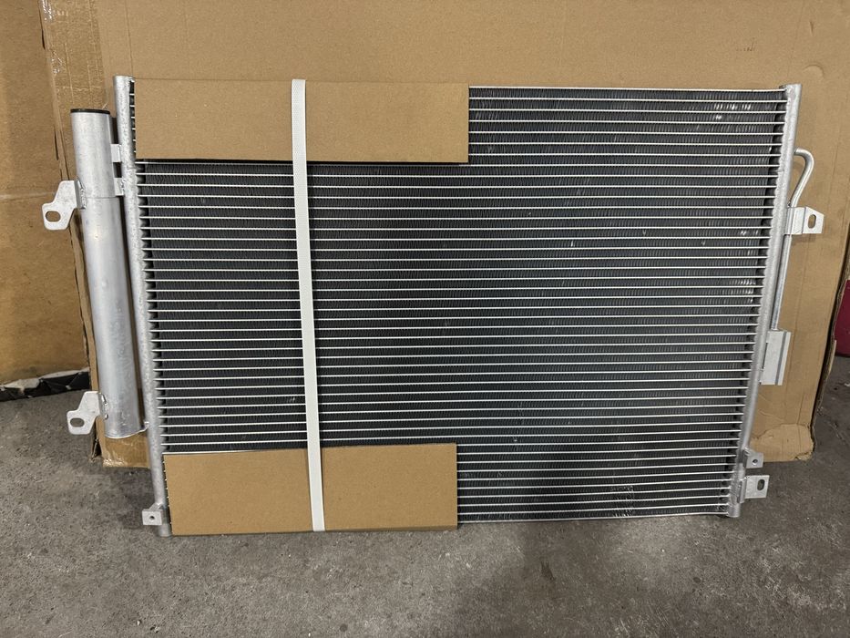 Радиатор  кондиціонера Jeep Сherokee KL  2017-2021