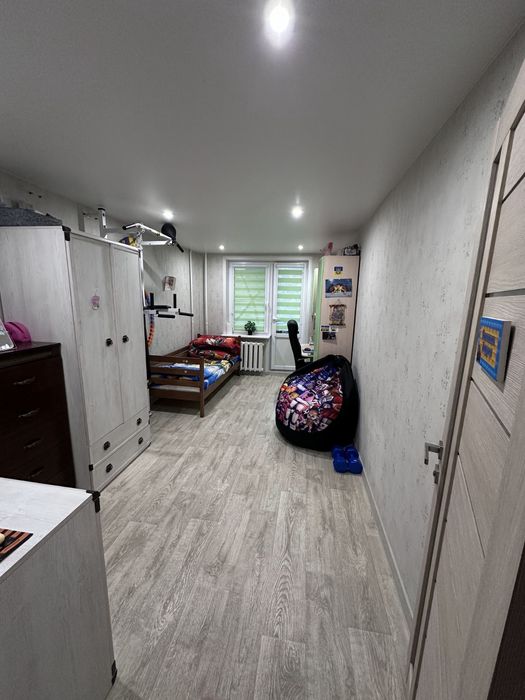 3 кімнатна квартира в Центрі з дизайнерським ремонтом[]