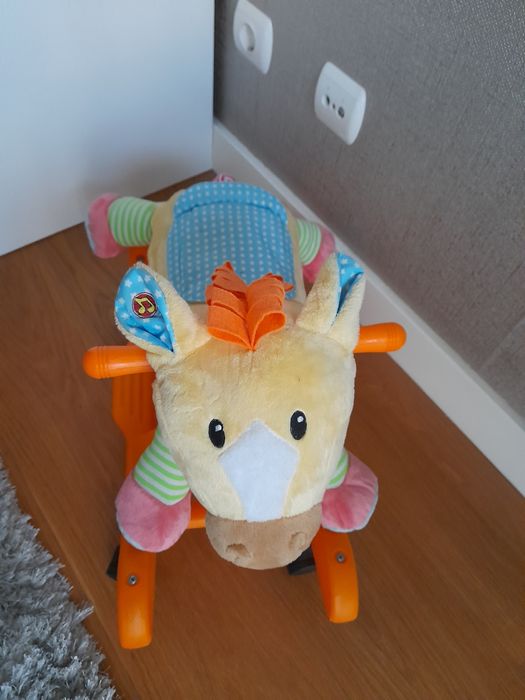 Cavalinho de baloiço/ andador (2/1)