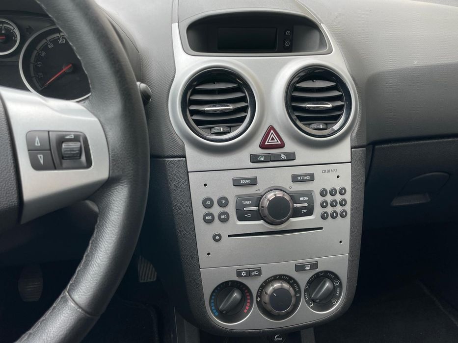 Opel corsa 1.3  CDTI Cosmo 5 portas com A/C