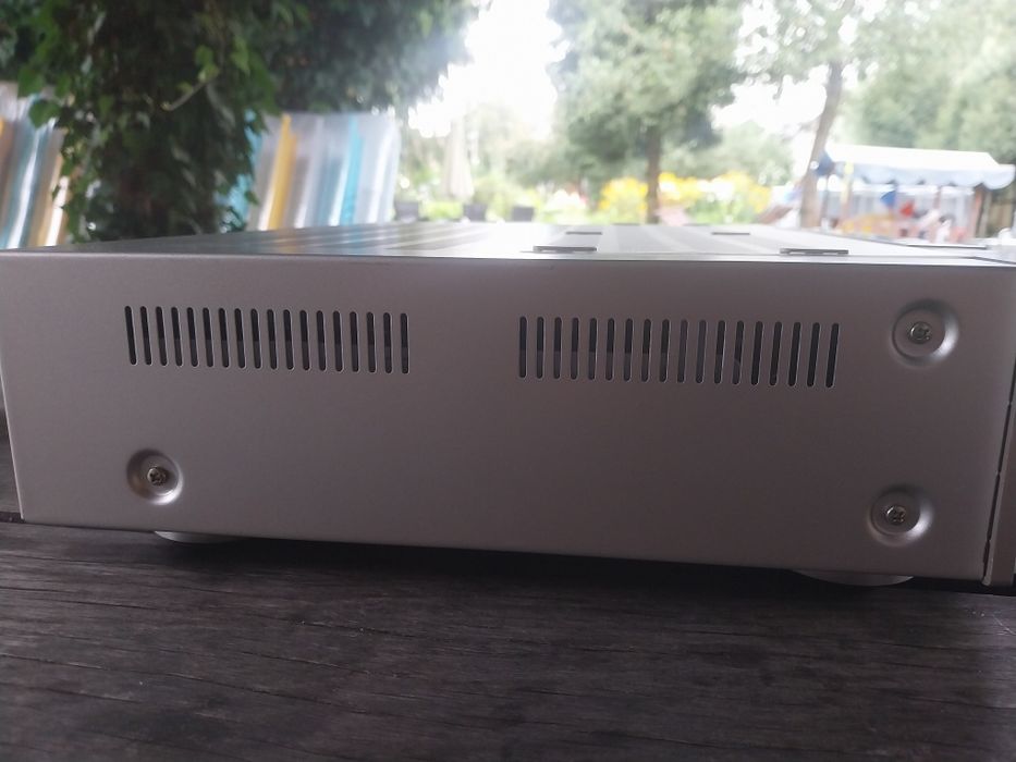 Amplituner Marantz Nr1604