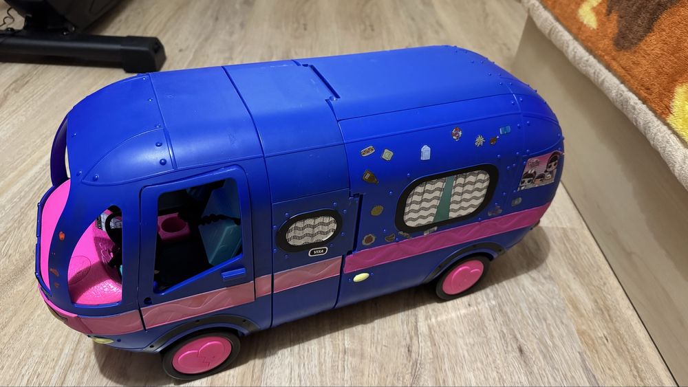 Автобус для Лол