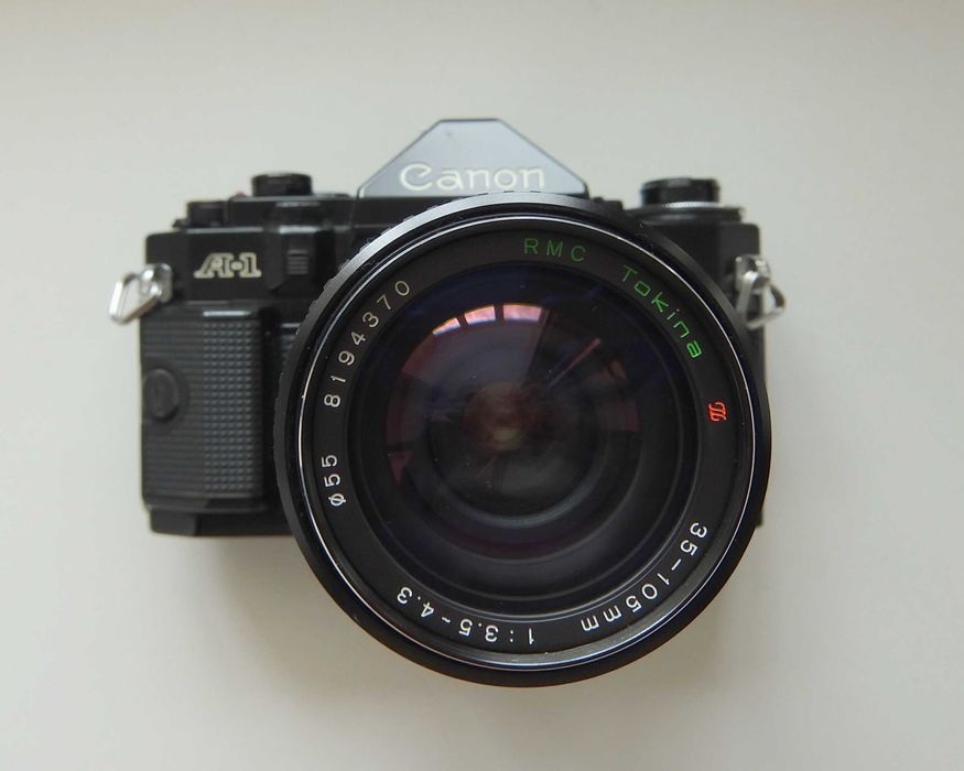Продам камеру Canon A-1 с объективом 35-105мм