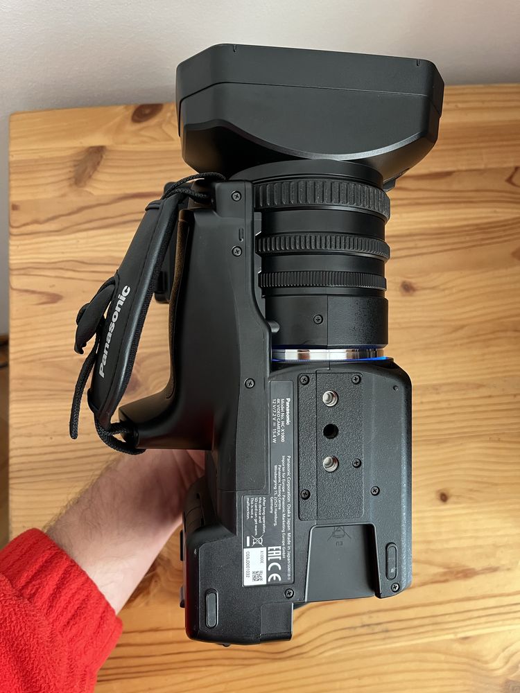 Kamera Panasonic HC-X1000 4K Video Camera